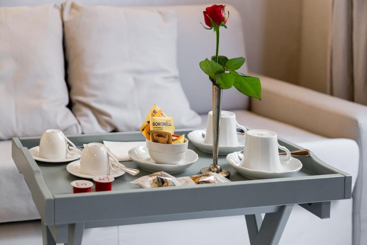 Rome Frattina27 Hotel Luaran gambar